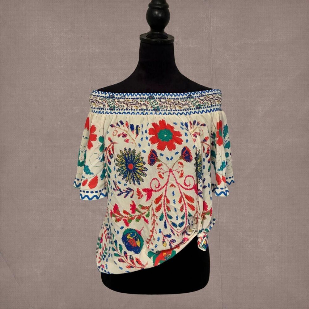 Flying Tomato Top Smocked Off-The-Shoulder Neckline Size Medium Vibrant Floral
